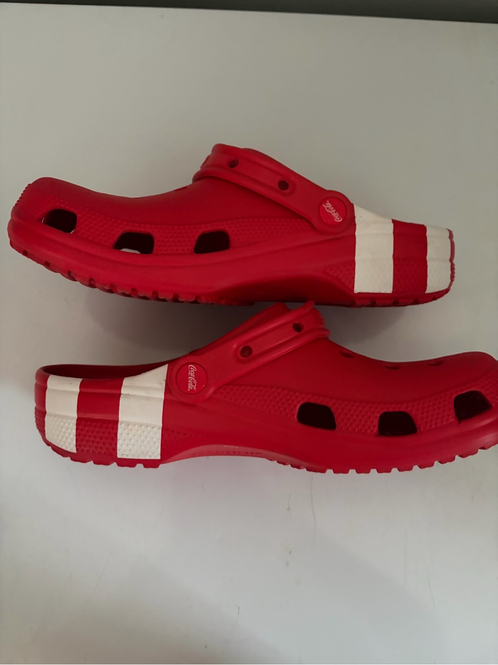 Men/Women Coca Cola Red Crocs M9/W11 - Picture 7 of 9